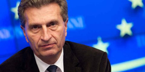 Banda larga, Oettinger: ‘Servono incentivi per portarla in tutta Europa’