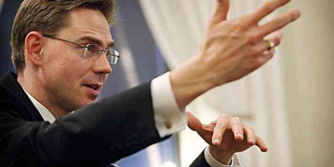 Investimenti, Katainen: ‘Il Piano Juncker da 315 mld creerà 1,3 milioni di posti di lavoro’