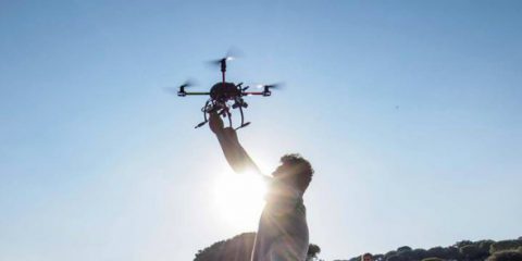 Droni: previste 3 milioni di consegne nel 2017 in aumento del 39%