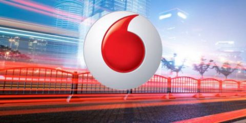 Vodafone: fibra in 8 distretti e servizi di connettività per il Ministero del Lavoro