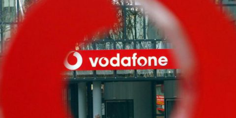 Vodafone Italia: ricavi da servizi +1,7%. Clienti 4G a quota 7,3 milioni