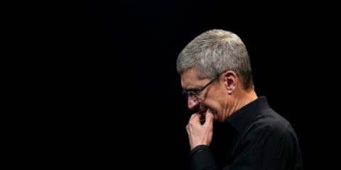 Data protection, ‘mea culpa’ di Tim Cook (Apple) ‘Il libero mercato non funziona, regolazione inevitabile’
