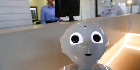 Chi è Robby Pepper, il primo robot ‘concierge’ al mondo