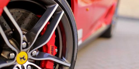 Ferrari ibrida, a maggio la presentazione della supercar elettrica di Maranello