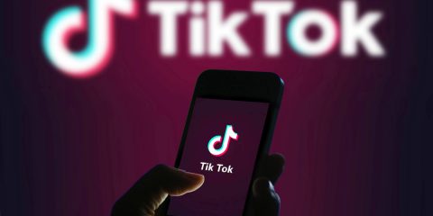 TikTok, il Garante Privacy chiede una task-force Ue sui pericoli per gli utenti