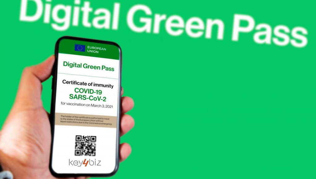 Green pass, nodo app? In digitale i certificati di guarigione e del tampone