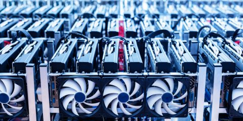 Perché così tante aziende di mining di Bitcoin stanno puntando sull’AI