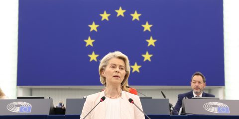 Commissione Ue, le prossime tappe per la conferma dei commissari in pectore (sette in bilico)