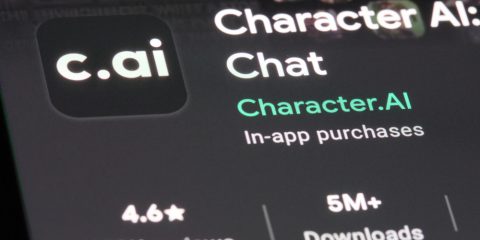 Character.AI, sulla piattaforma un falso profilo di Giulia Cecchettin. Quali sono i rischi dei deadbot AI