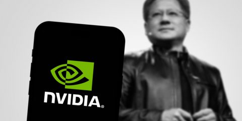 Jensen Huang (Nvidia): “L’Ue è in ritardo rispetto a USA e Cina negli investimenti in AI”