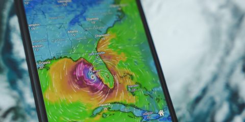 AI ed eventi meteo disastrosi, come prevenirli? L’esperienza USA con gli uragani Helene e Milton