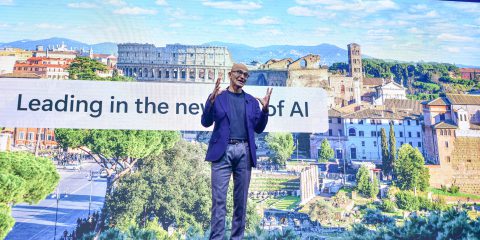 Microsoft si prende anche Roma Capitale. Creata un’app AI per aiutare i visitatori del Giubileo 2025