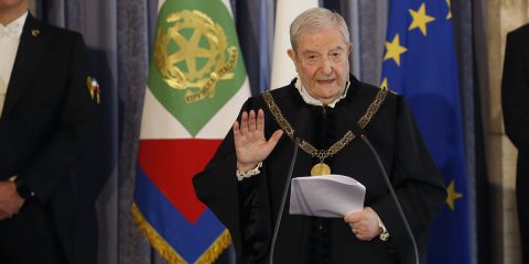 La Giornata Parlamentare. Autonomia differenziata, stop della Consulta a sette profili, Mattarella fa l’endorsement a Fitto